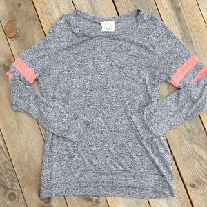 Fantastic Fawn Lightweight Sweater Size M